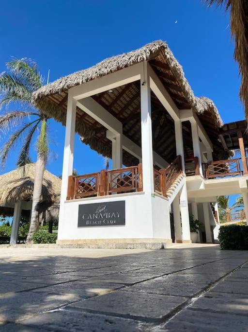 Estancia Napoles, Cana Bay Hard Rock. 푼타 카나 외부 사진