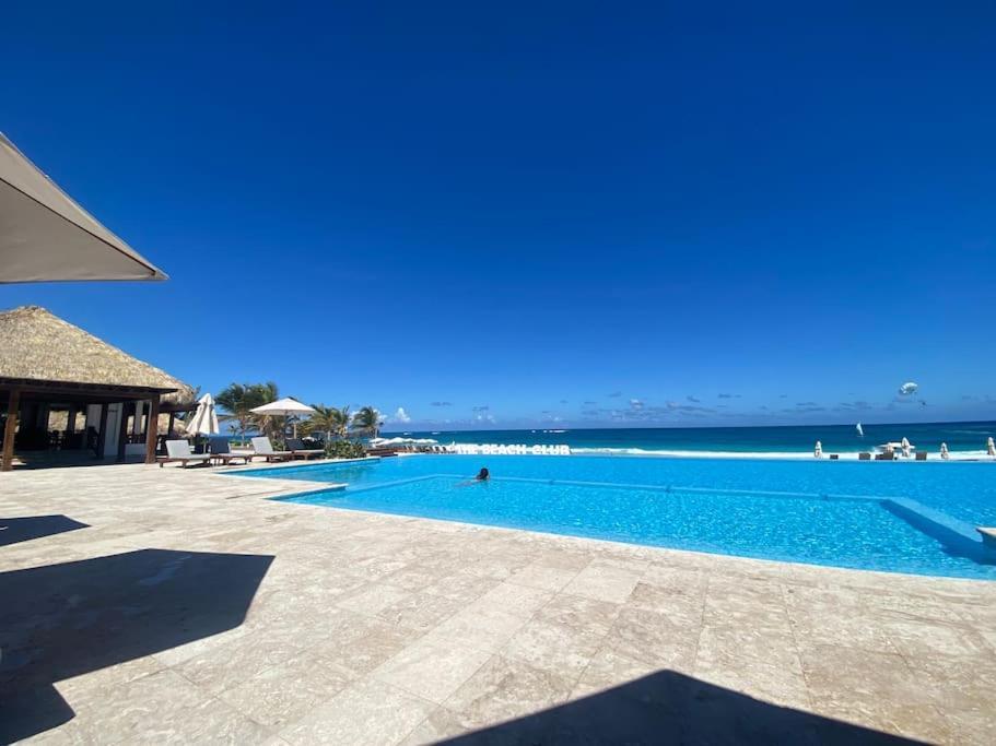 Estancia Napoles, Cana Bay Hard Rock. 푼타 카나 외부 사진
